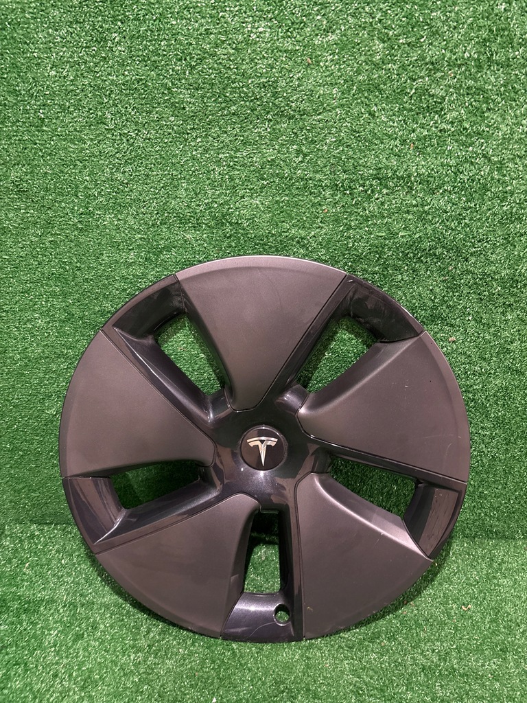 фото №1, Ковпак teska model 3 2021 104427100a