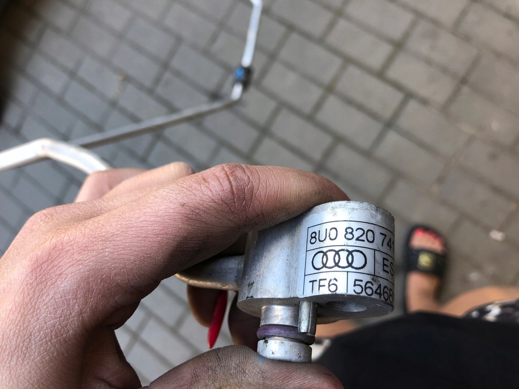 фото №2, Шланг кондиционера audi 8u0820741d