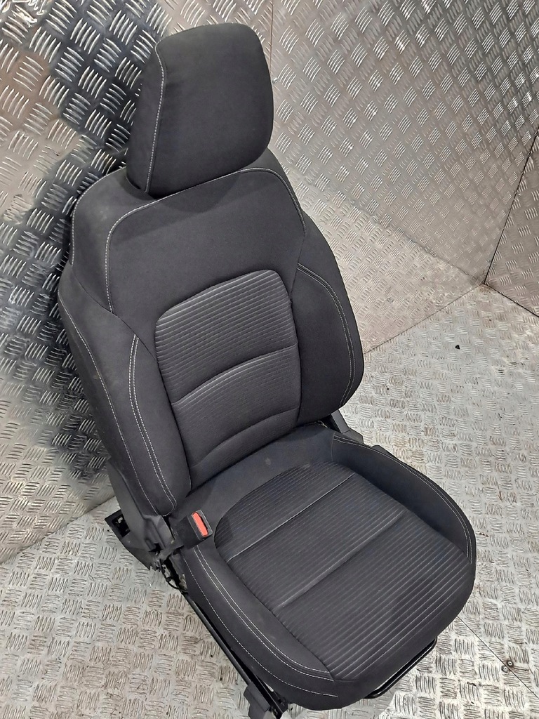 фото №4, Сиденье водителя левый ford kuga mk3 с подогревом с подушка