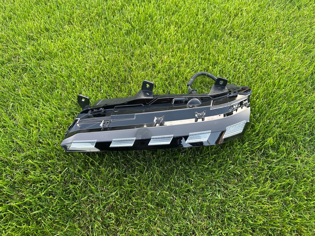 Купить Peugeot 308 3 t10 2021- led противотуманная фара drl правый 9835389580