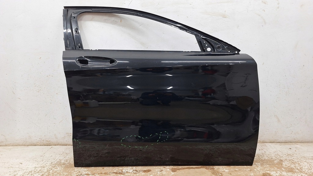 фото №1, Дверь правое перед передние mercedes gla w156 x156
