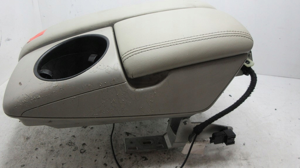 фото №6, Audi q7 4l подлокотник кожа szary