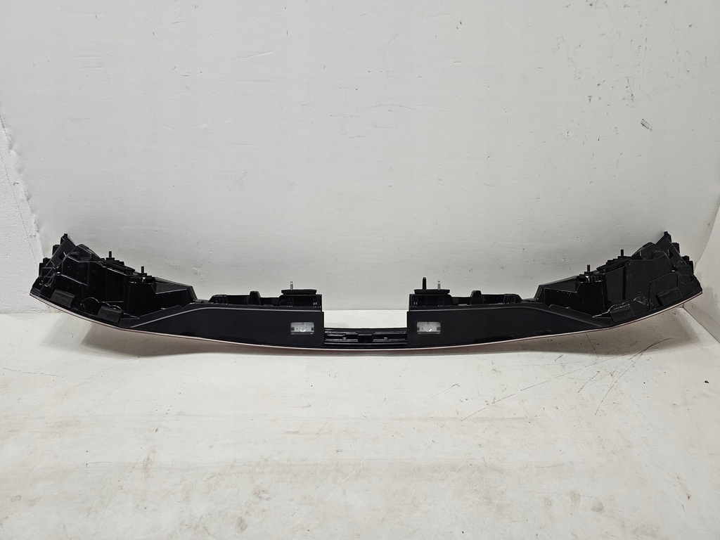 фото №11, Лампа середня задня задня audi q4 e-tron 89a