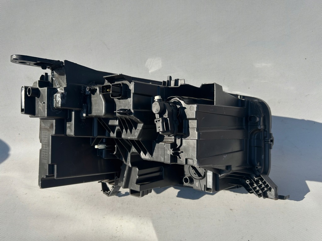 Фара перед левая citroen c3 full led Доставка