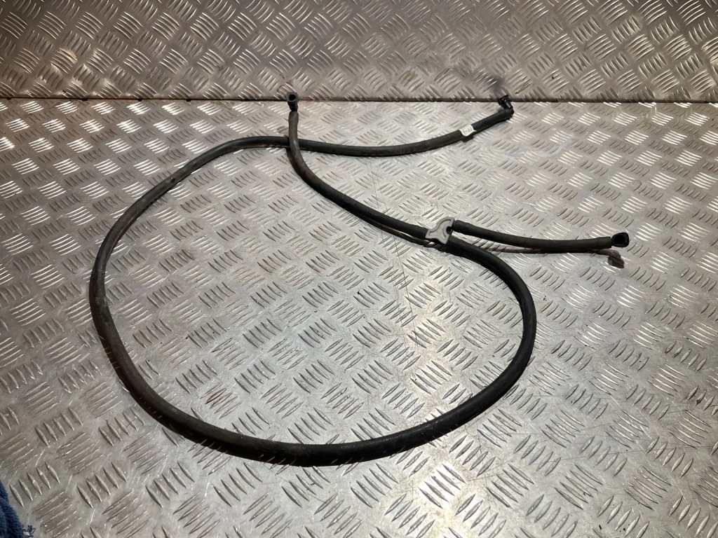 Купити Шланг омивача mercedes c207 w207 кабріолет  2.2 cdi