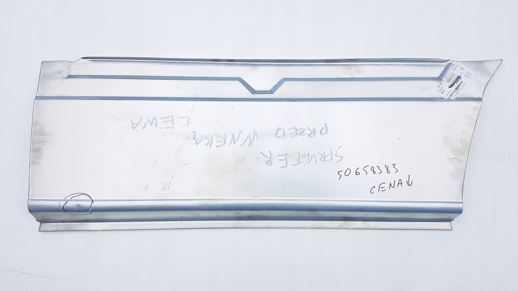 фото №1, Крыло задний левый przed ниша vw lt mercedes sprinter длинный