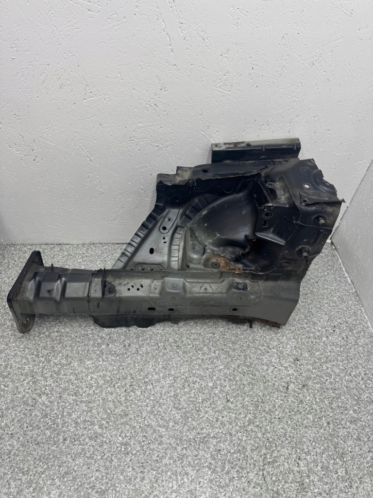 фото №9, Чверть лонжерон підкрилок зона деформації правий перед volvo xc60 2008-2013