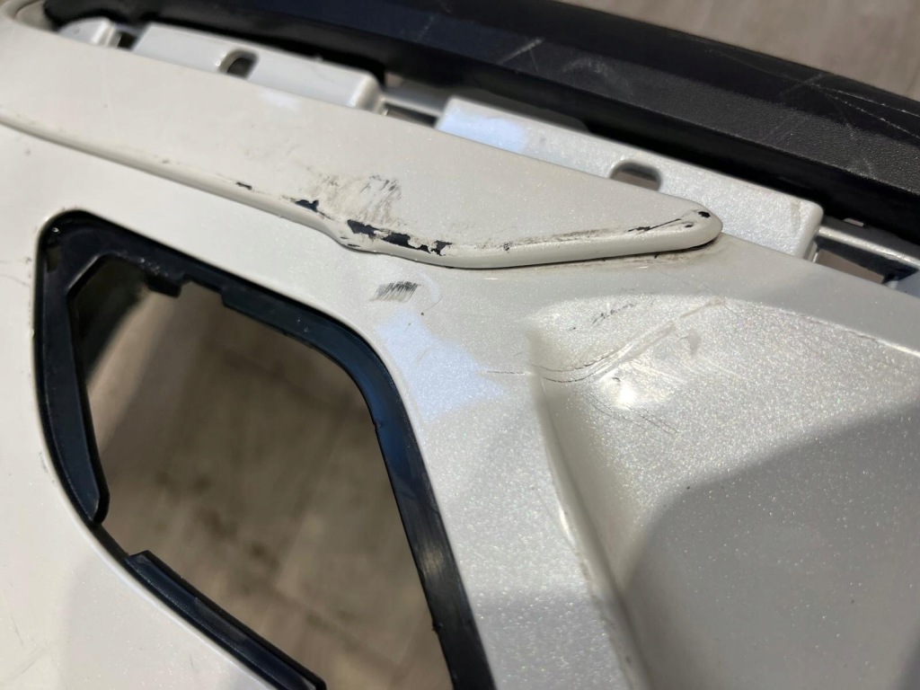 Купити Бампер opel insignia b седан hb задні задній 39145310