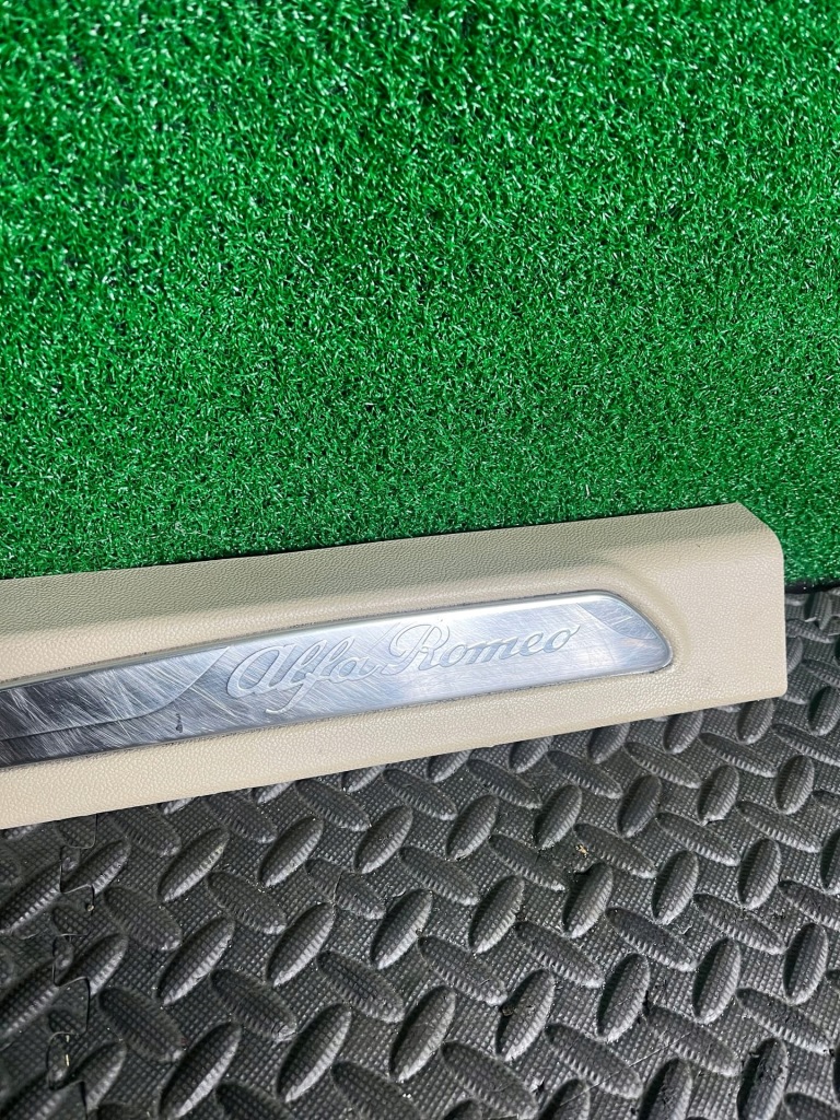 фото №3, Молдинг защита порог левая 156107575 alfa romeo giulia