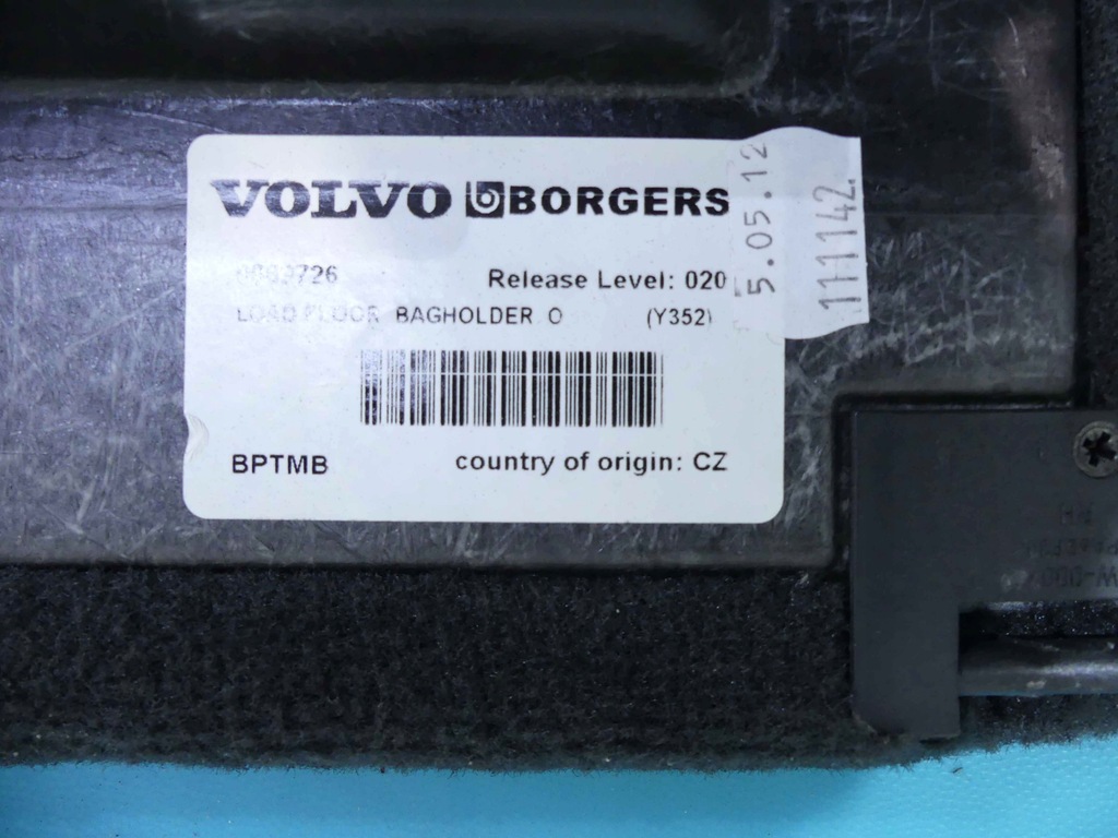 фото №7, Обшивка багажника volvo v60 i 10-18