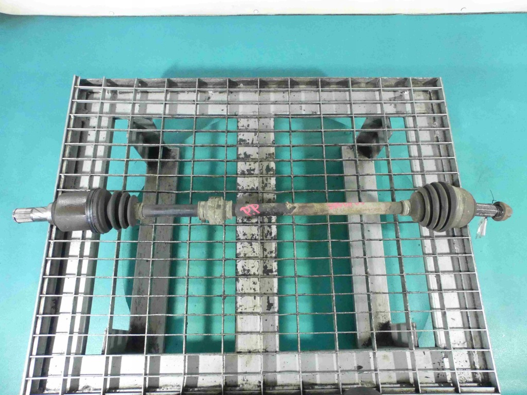 фото №1, Приводной вал правая nissan micra k12 1.2 16v manal 5b