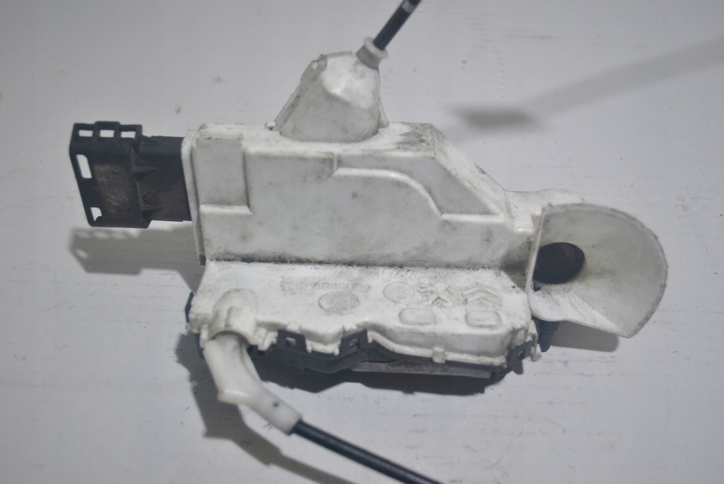 фото №1, Замок двері лівий перед peugeot 308 8 pin