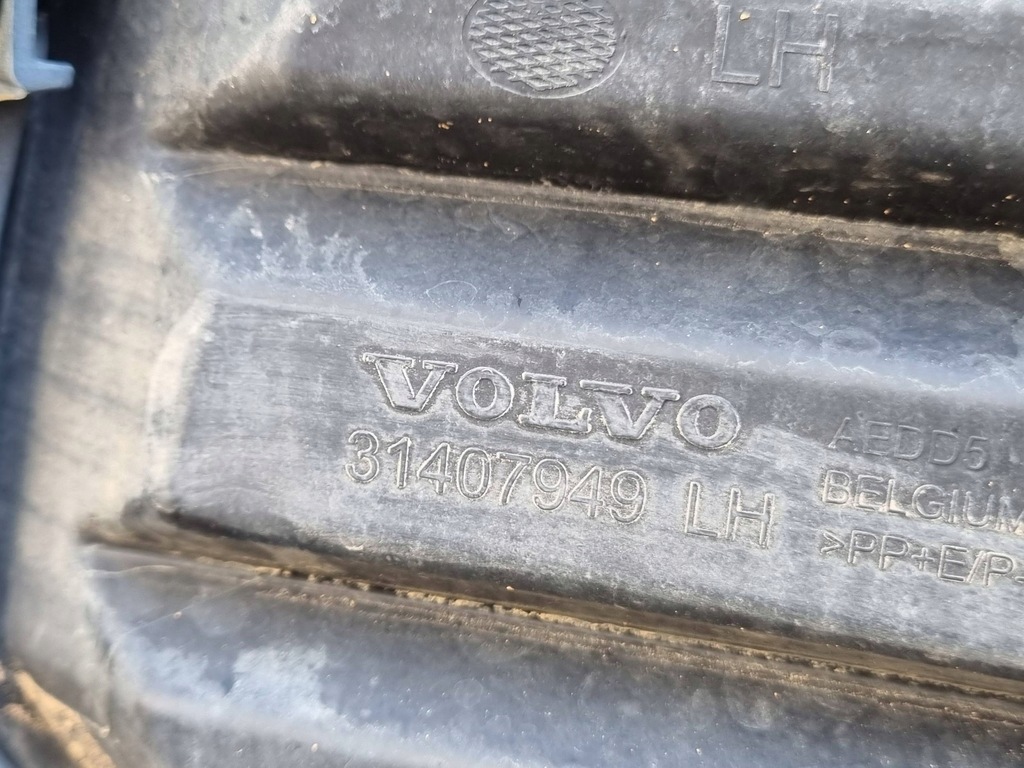 фото №14, Volvo xc40 2021 з передній бампер передній