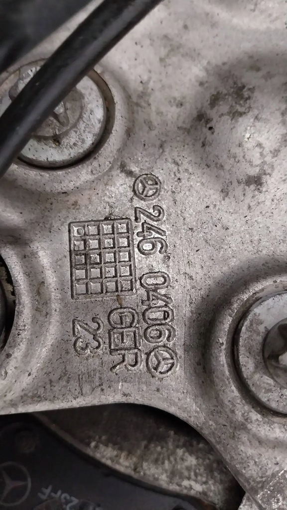 фото №7, Поворотний кулак важелі задня праве комплект 2460406 mercedes w176 w246 gla x156