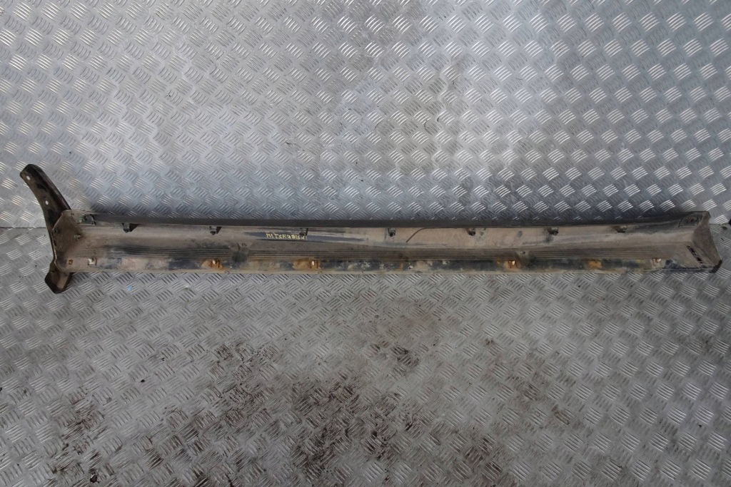 Mitsubishi asx молдинг порог порог правый 11- в Украине