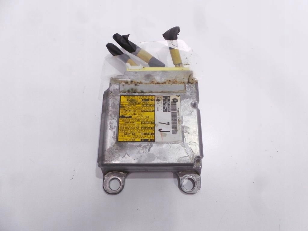 фото №1, Lexus is 300h 2.5h 2016 модуль подушка безопасности 89170-53380