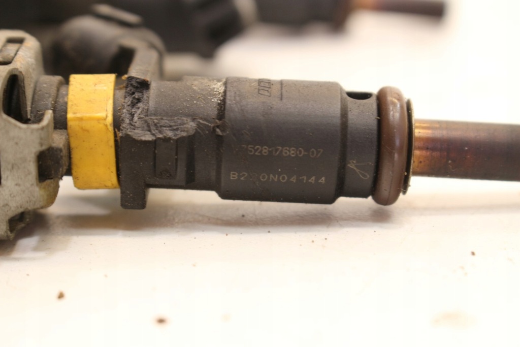 фото №7, Молдинг впрыскная форсунка v752817680 mini countryman r60 1.6 b 16v