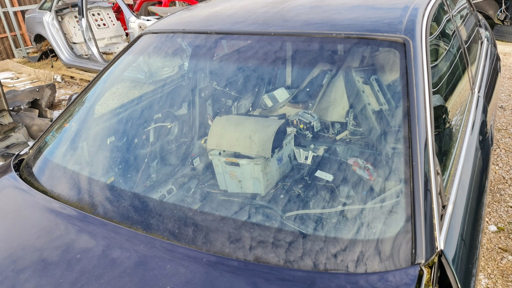 фото №1, Скло перед кузовна a8 d2 виріз lubelskie