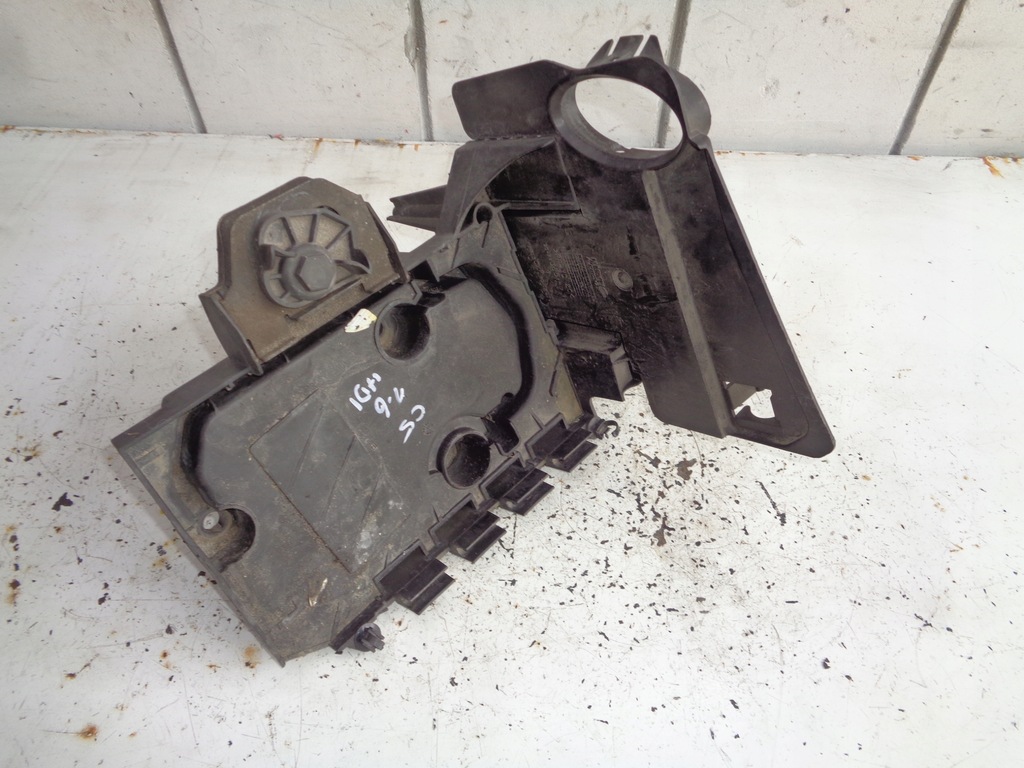 фото №1, Основание аккумулятор citroen c5 i lift 1.6 hdi