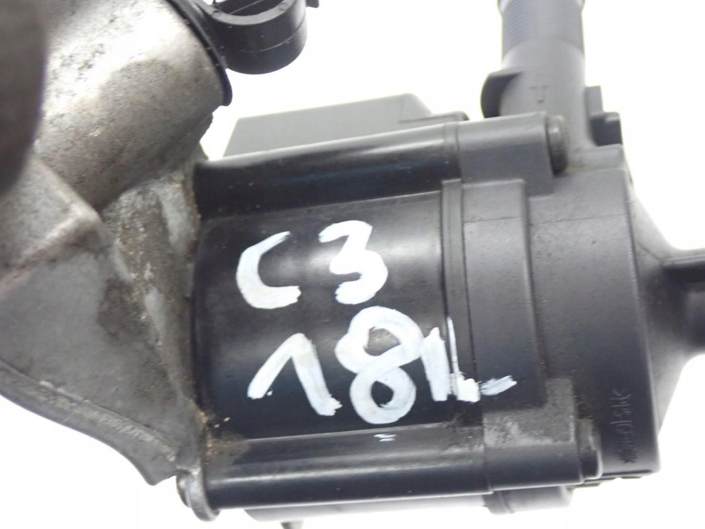 фото №8, Дополнительная помпа воды 9815061380 citroen c3 iii aircross 1.2 thp hn01 18r