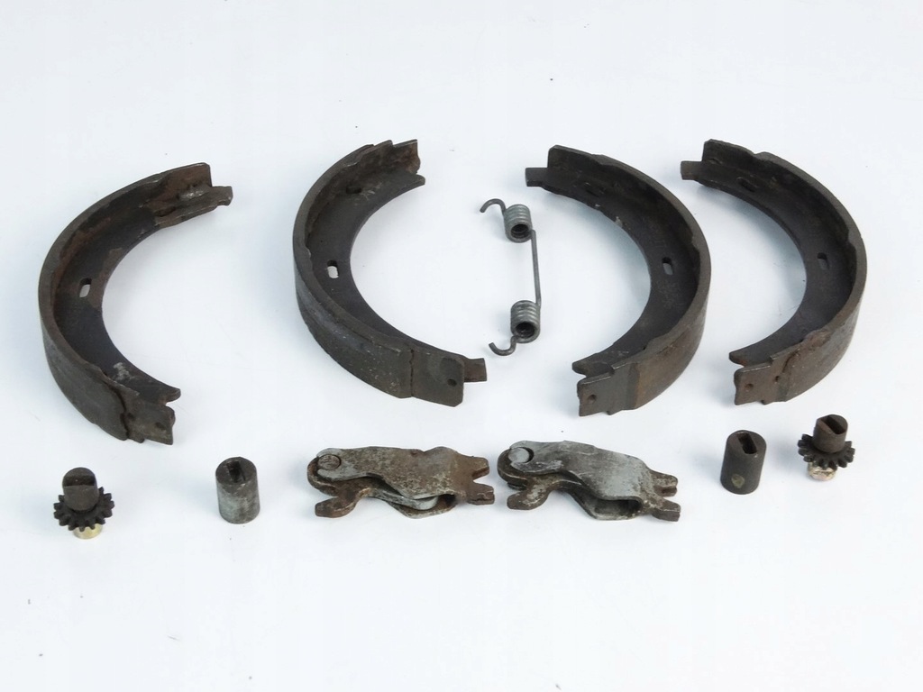 фото №1, Mercedes s w140 тормозные колодки тормозные задняя ручного