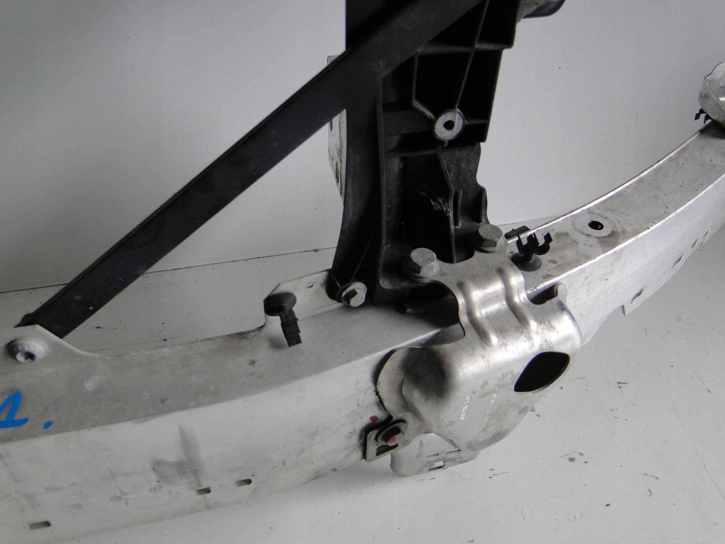 фото №10, Mercedes e w213 213 усилитель pas передний kpl