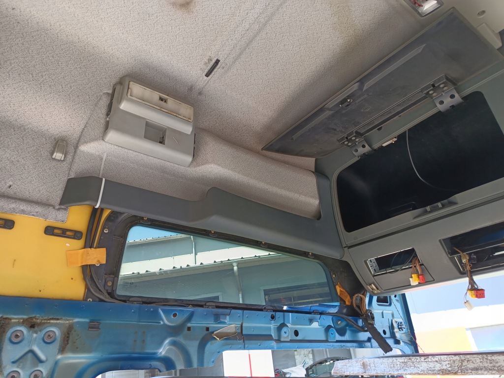 фото №6, Полиця верхній бардачок кабіни man tgx 2008