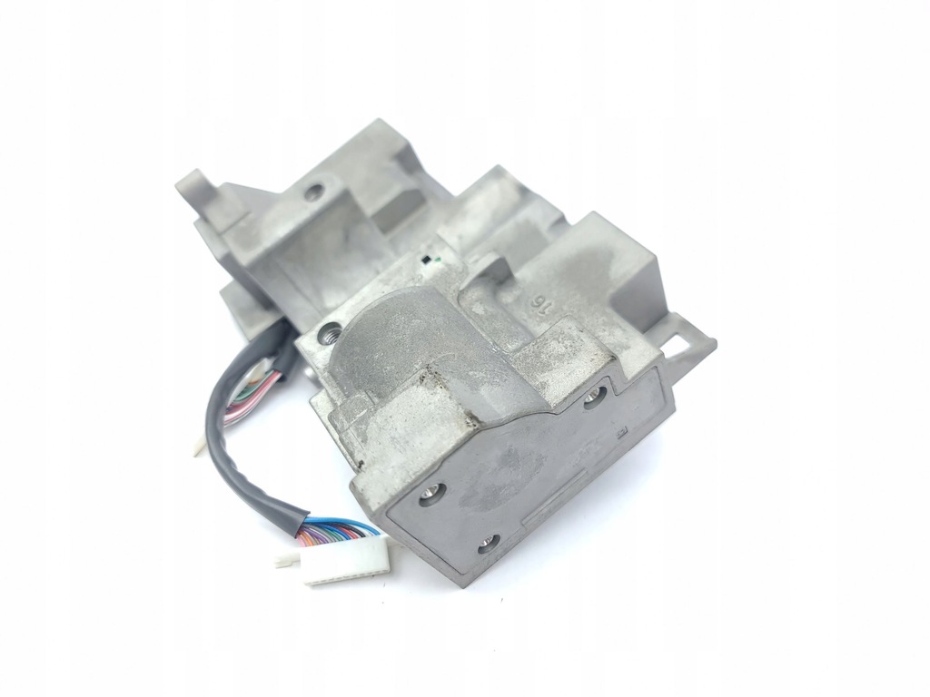 фото №7, Mazda cx-5 2013 блокировка колонки руля