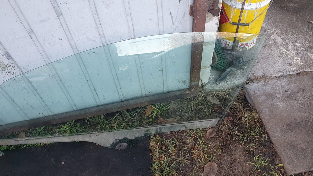 фото №1, Fiat grande punto 3d 3 дверь - стекло левый перед