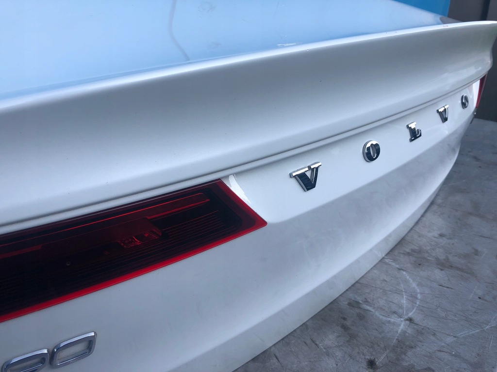 фото №8, Volvo s90 ii 17- комплектна задня кришка багажника багажника задня спойлер