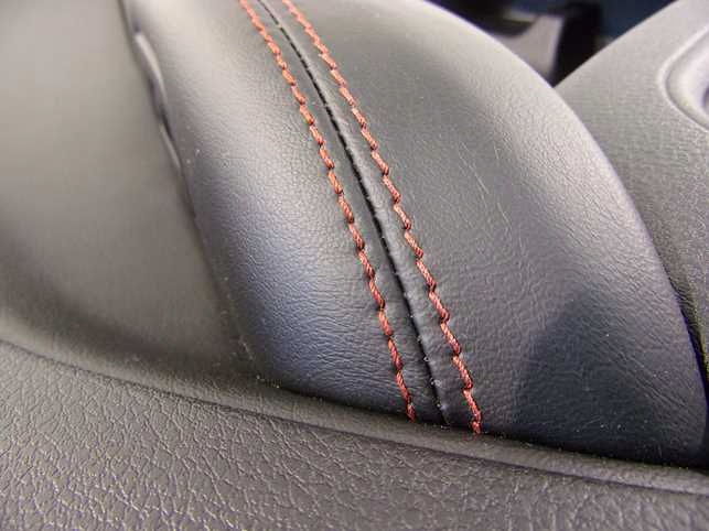 фото №3, Jeep compass ii 17- обшивка двері правий задня