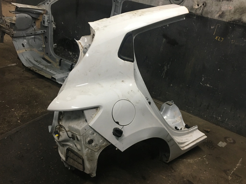 фото №1, Крыло правый задний правый задняя renault clio iv hb