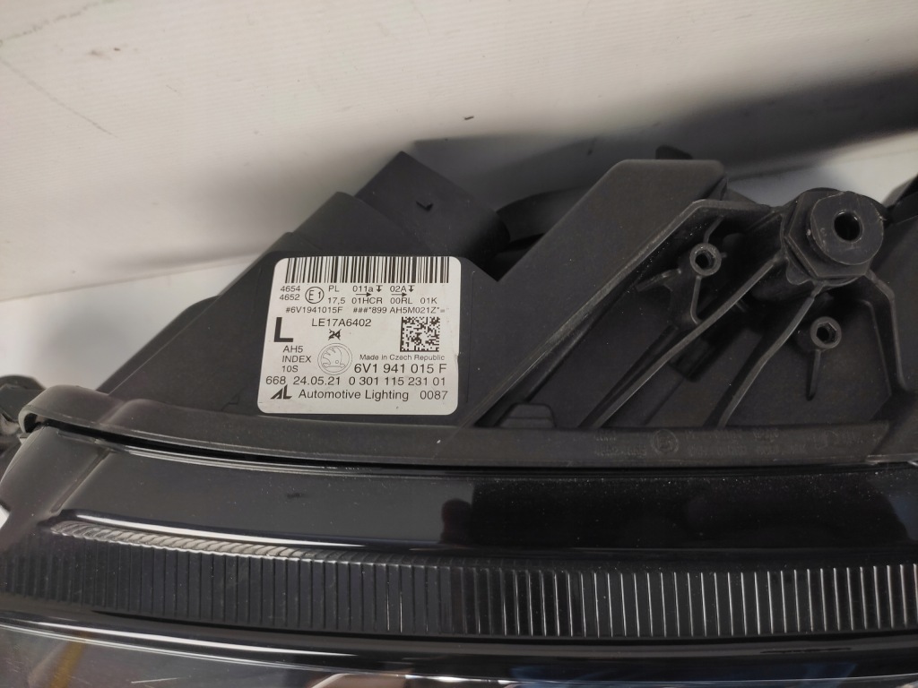 Skoda fabia 3 рестайлинг  6v1 фара левая передняя перед full led 2018- Недорого