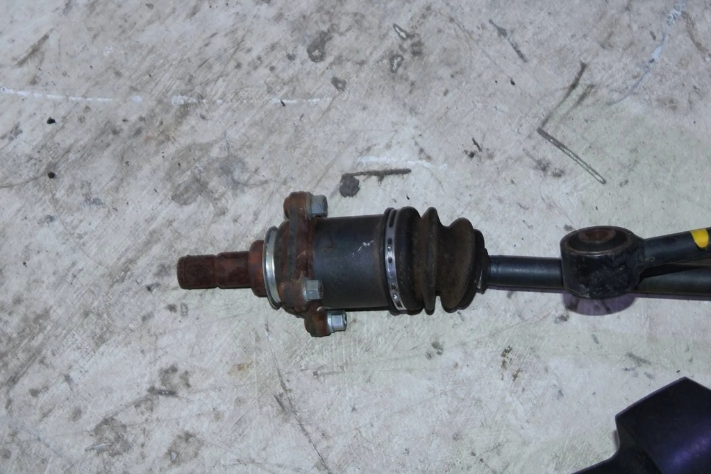 фото №6, Поворотный кулак левая задняя задняя приводной вал lexus nx 300h