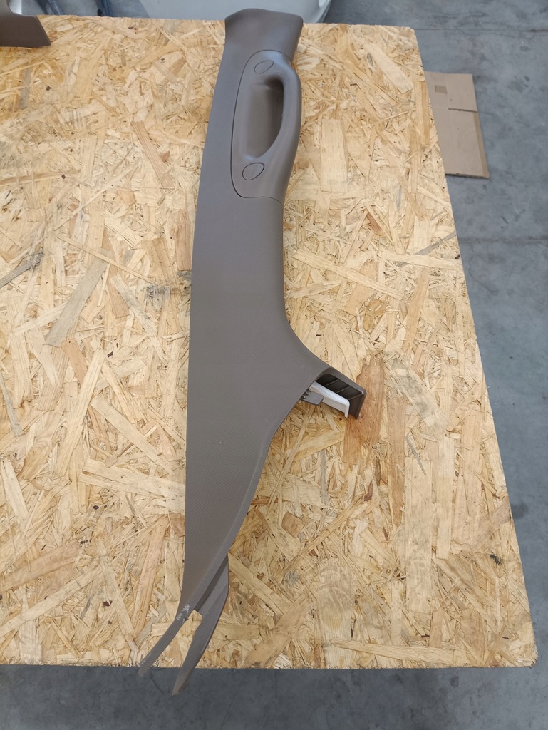 фото №1, Chrysler town country защита стойка перед правая