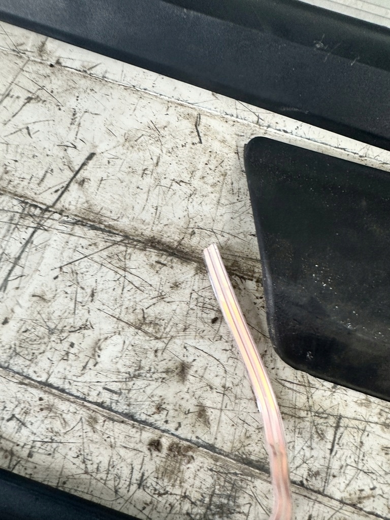 фото №1, Audi q8 sq8 накладки led салона комплект оригинал 4m8947405a