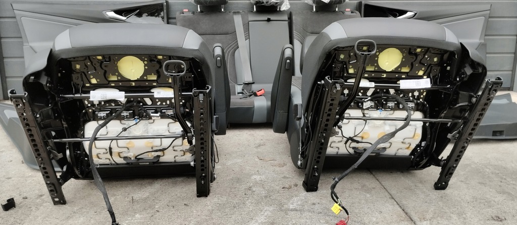 фото №8, Сиденья заднее сиденье volkswagen id.4 vw id4 кожа alcantara jak nowe ! 2023