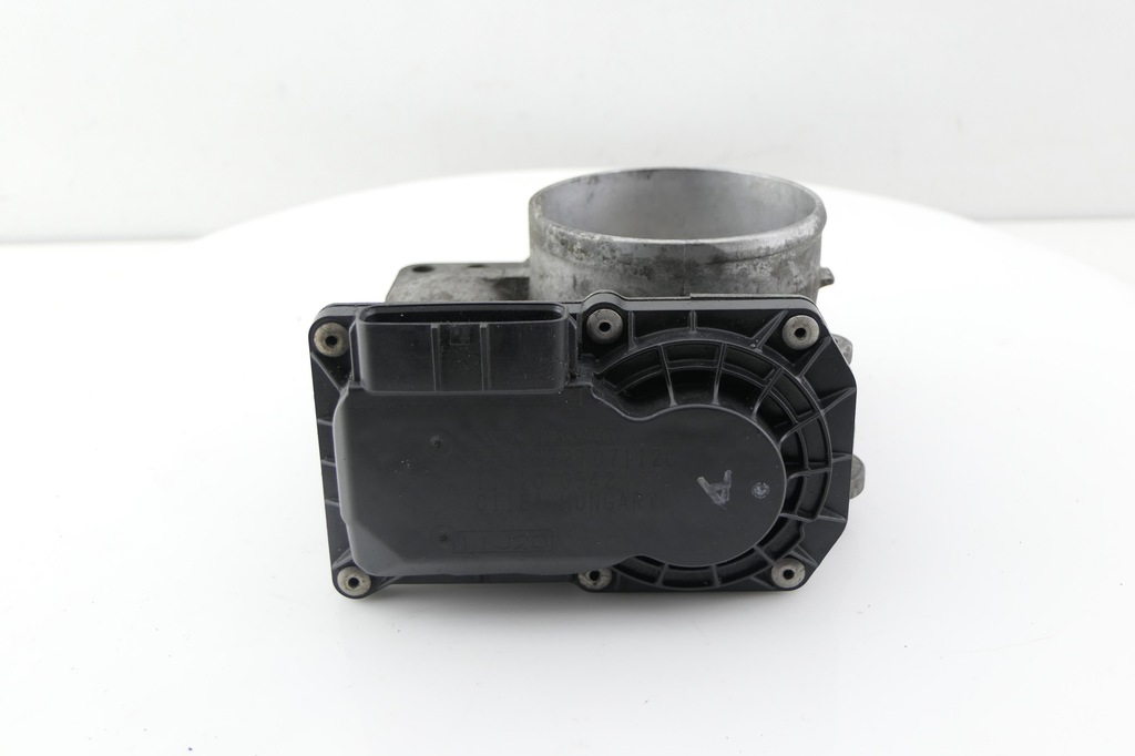 фото №11, Дросельна заслінка volvo c70 ii 2.4 20v 31216327