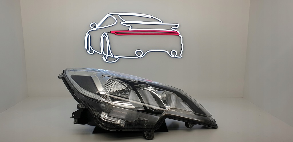 фото №1, Mitsubishi space star ii 2 lift лампа правая обычная eu 8301d446