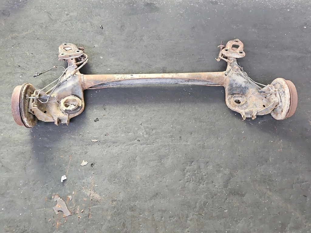 фото №1, Задня балка oś задня fiat grande punto гальмівні барабани abs