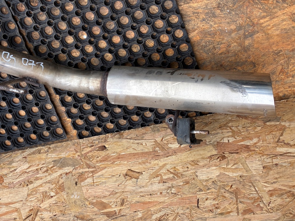 фото №10, Mustang 5 v выхлоп pypes катализатор 4r33-5e212-ea 4r33-5e213-ea комплект