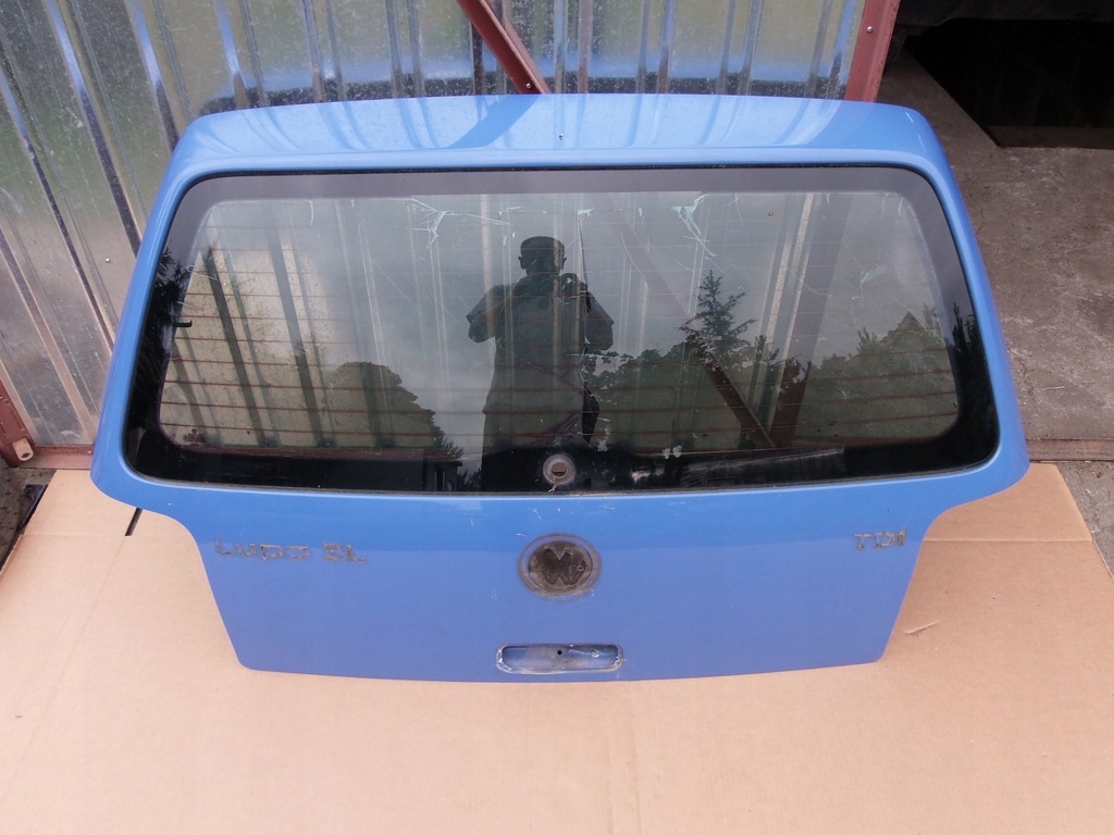 фото №7, Крышка багажника lr5a vw lupo 6e0827156