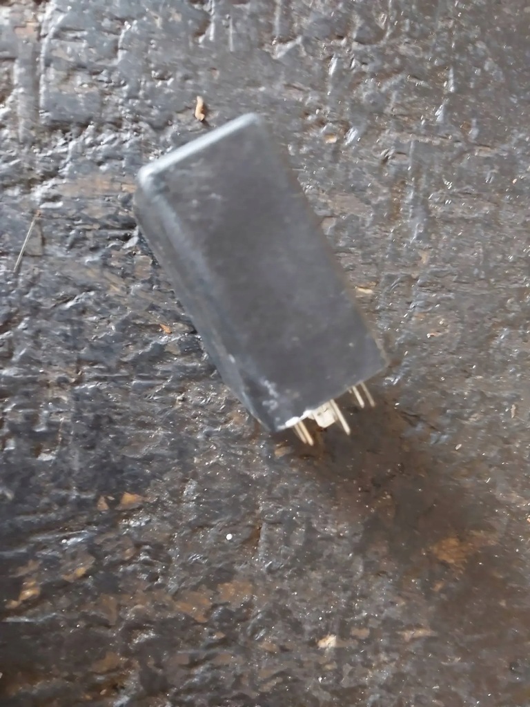 фото №9, Реле audi 393 4b0919471a