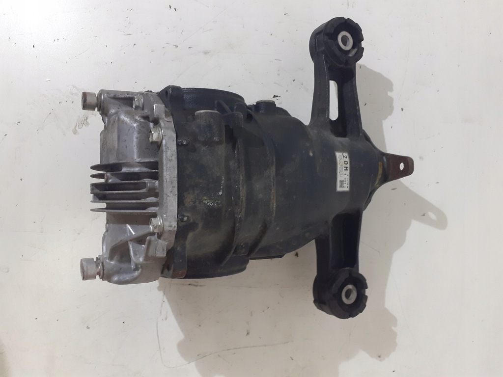 фото №1, Дифференциал мост задняя lexus is 300 h