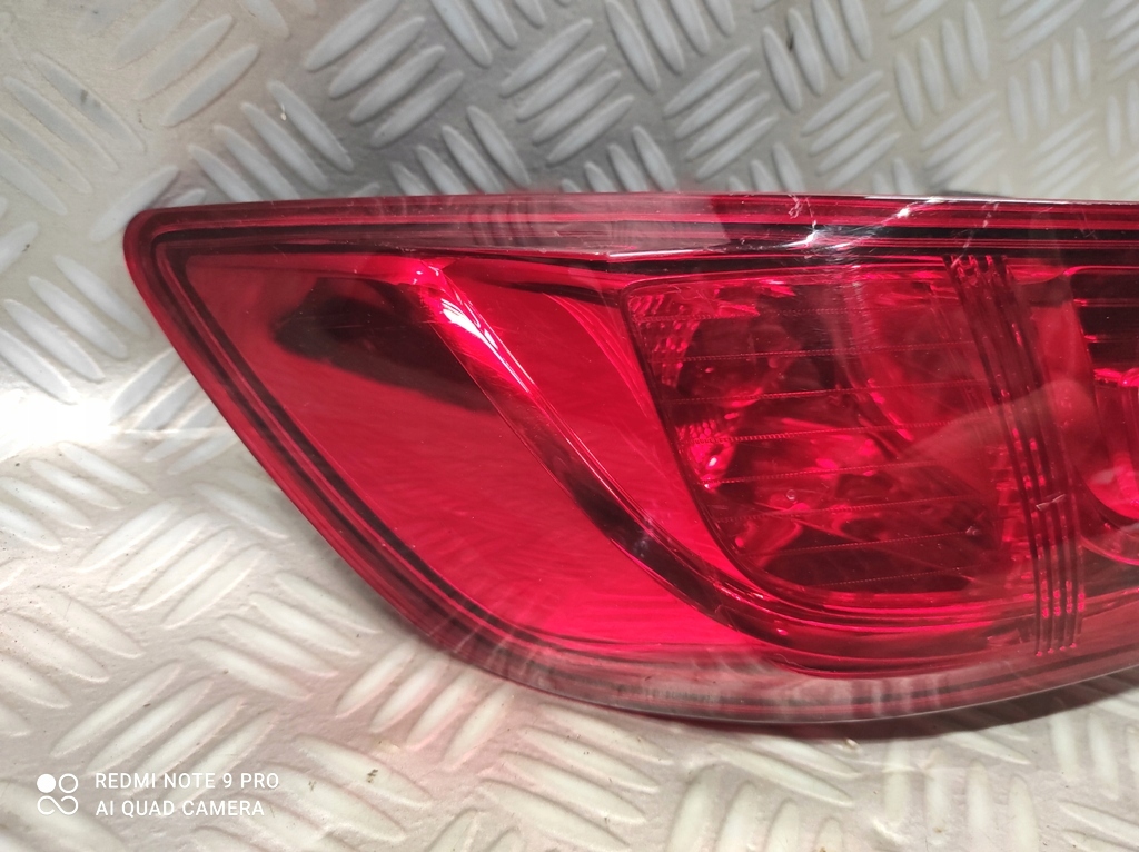 фото №7, Лампа левая задняя задняя renault clio iv хэтчбек