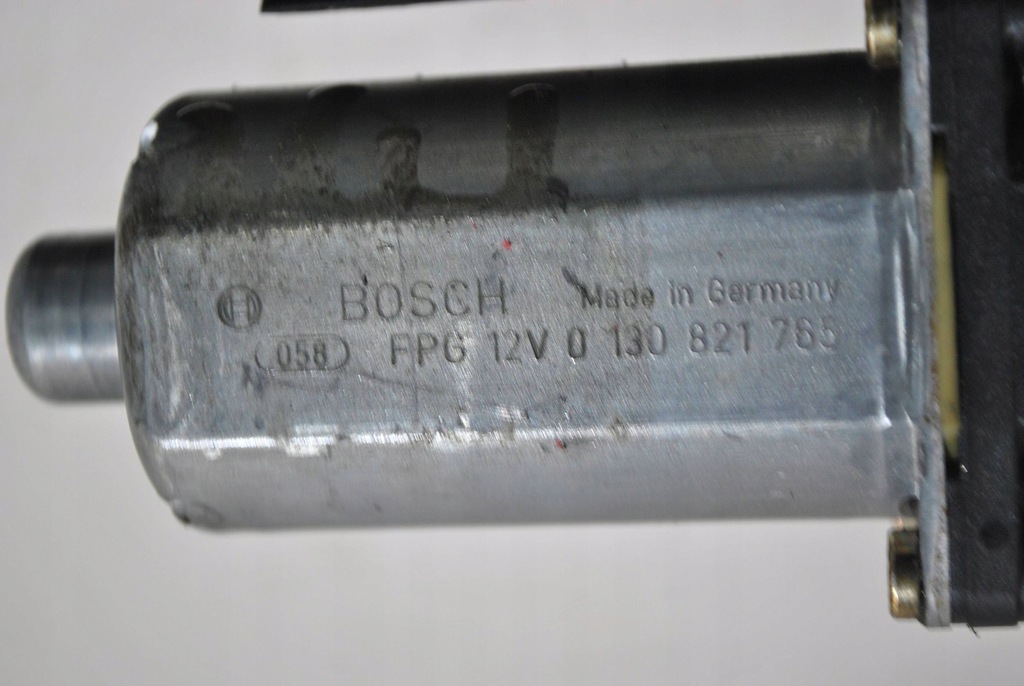 фото №9, Моторчик підйому скло правий перед audi a2 0130821765 8z1959802