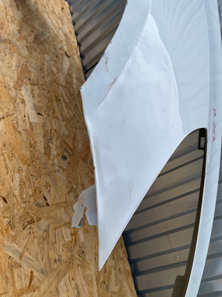 Крило передній правий перед tesla model 3 3 Недорого