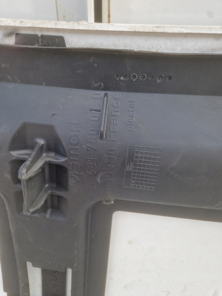 Smart 451 капот fortwo fot two кришка двигуна перед a4517500103 Ціна