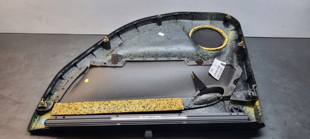 фото №4, Обивка дверь задняя шторки fiat croma ii lift