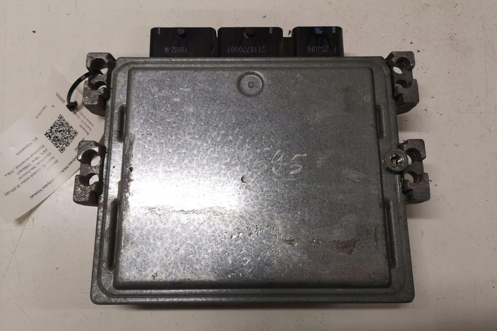 фото №1, Бортовой компьютер двигателя ecu renault grand scénic ii jm0/1_ 8200565863 1.5l